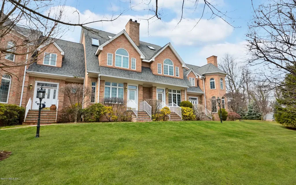 104 Ritch Avenue West Greenwich CT 06830