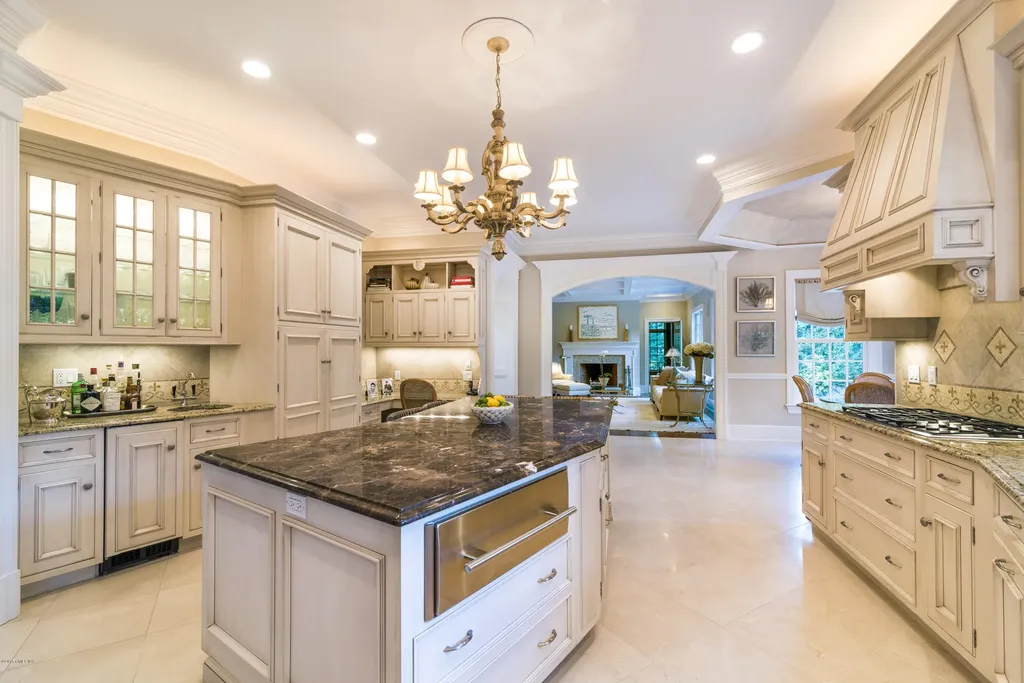 19 Sherwood Farm Lane Greenwich CT 06831