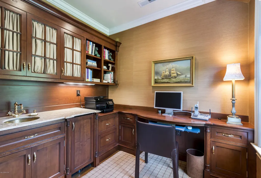 19 Sherwood Farm Lane Greenwich CT 06831