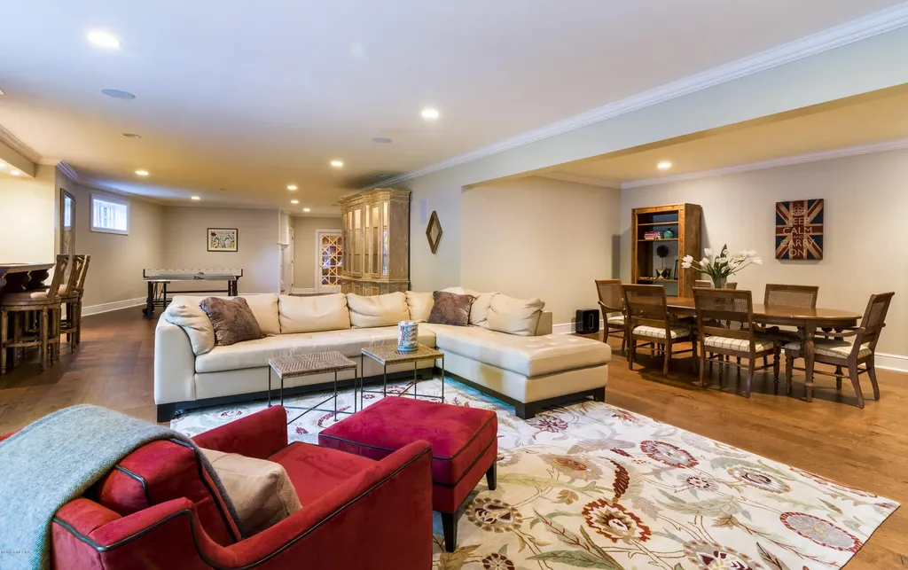 19 Sherwood Farm Lane Greenwich CT 06831
