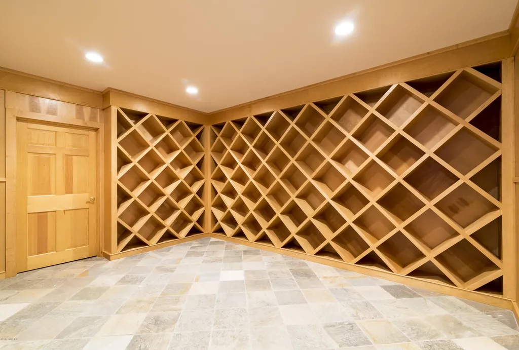 19 Sherwood Farm Lane Greenwich CT 06831