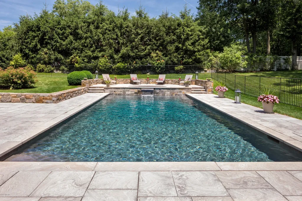 19 Sherwood Farm Lane Greenwich CT 06831