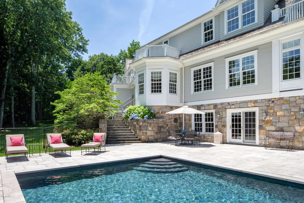 19 Sherwood Farm Lane Greenwich CT 06831