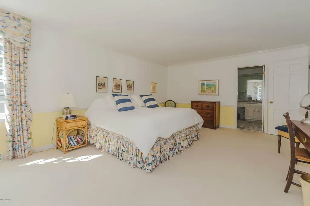24 Londonderry Drive Greenwich CT 06830