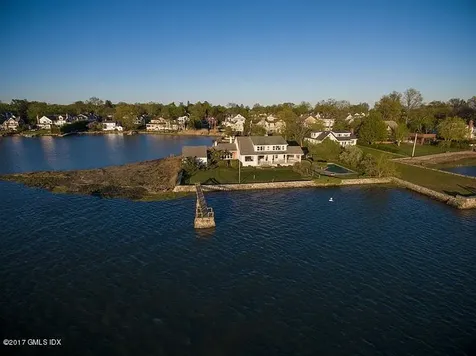 5 Meadow Place Old Greenwich CT 06870