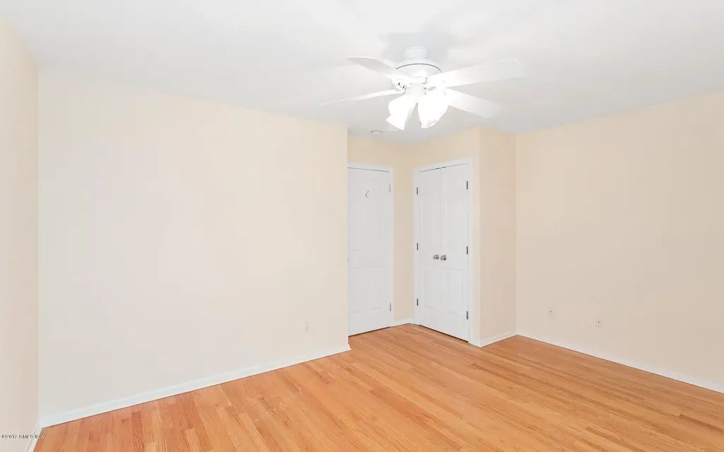 24 Whiffletree Way Riverside CT 06878
