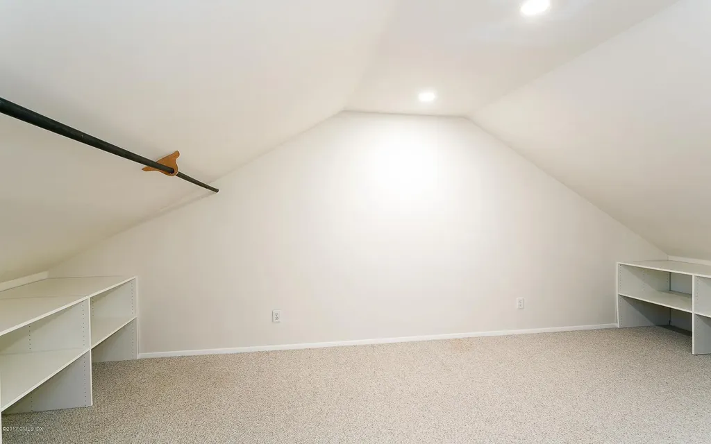 24 Whiffletree Way Riverside CT 06878