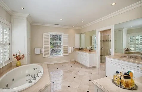 615 Lake Avenue Greenwich CT 06830