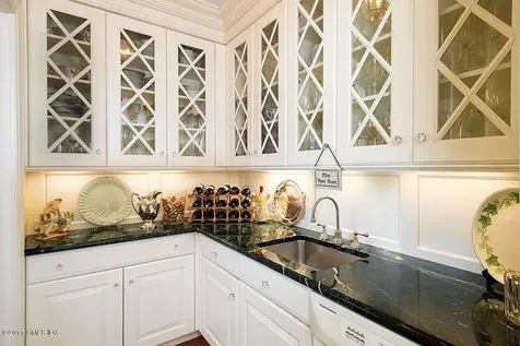 615 Lake Avenue Greenwich CT 06830