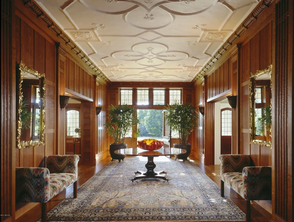 9 Sabine Farm Road Greenwich CT 06831