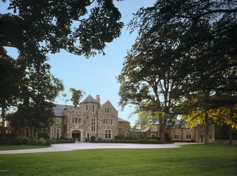 9 Sabine Farm Road Greenwich CT 06831