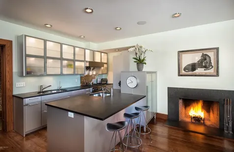 9 Sabine Farm Road Greenwich CT 06831
