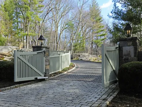 74 Upper Cross Road Greenwich CT 06831