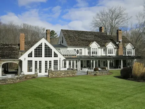 74 Upper Cross Road Greenwich CT 06831