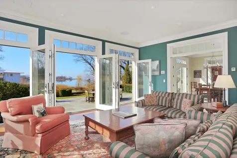 41 Leeward Lane Riverside CT 06878