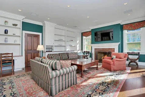 41 Leeward Lane Riverside CT 06878