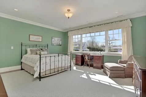 41 Leeward Lane Riverside CT 06878
