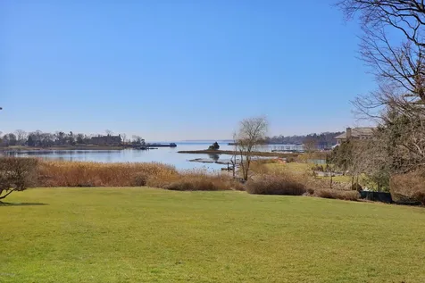 41 Leeward Lane Riverside CT 06878