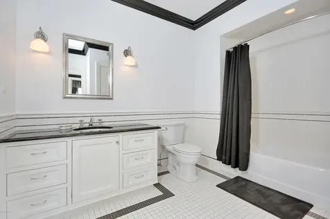 41 Leeward Lane Riverside CT 06878