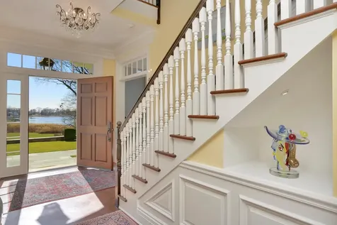 41 Leeward Lane Riverside CT 06878