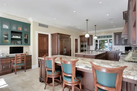 41 Leeward Lane Riverside CT 06878