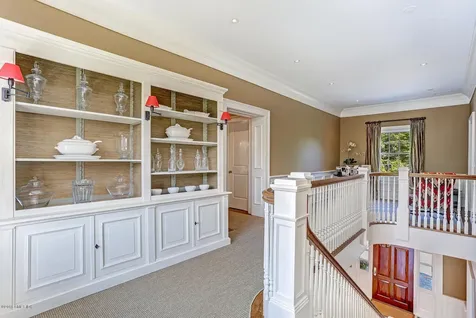 8 Dairy Road Greenwich CT 06830