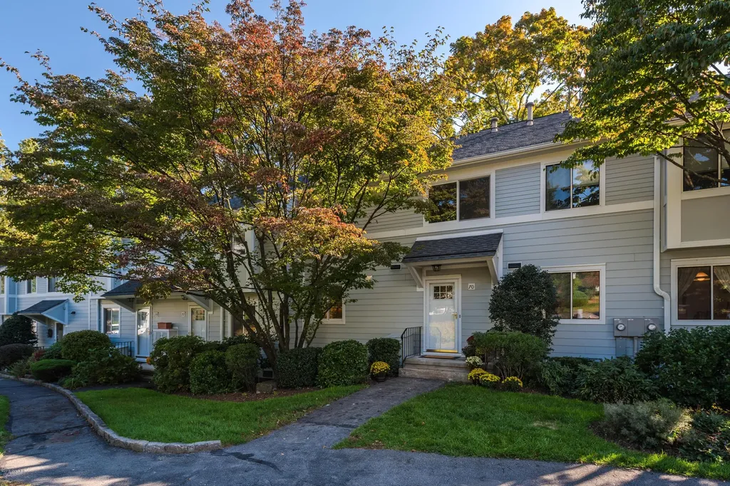 70 Silo Circle Riverside CT 06878