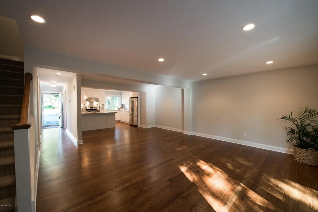 70 Silo Circle Riverside CT 06878
