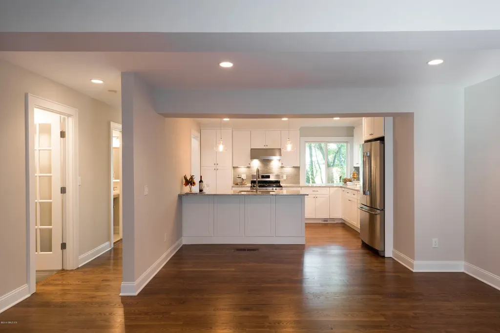 70 Silo Circle Riverside CT 06878