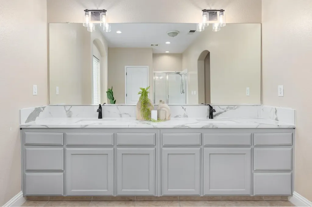 2759 Jordan Avenue Clovis CA 93611