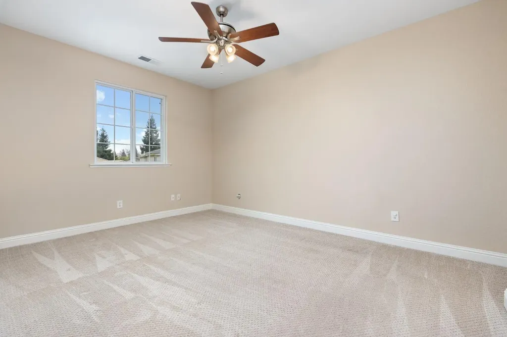 2759 Jordan Avenue Clovis CA 93611