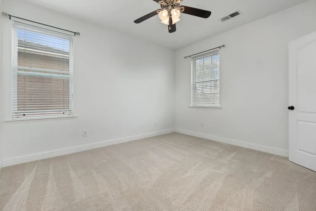 2759 Jordan Avenue Clovis CA 93611