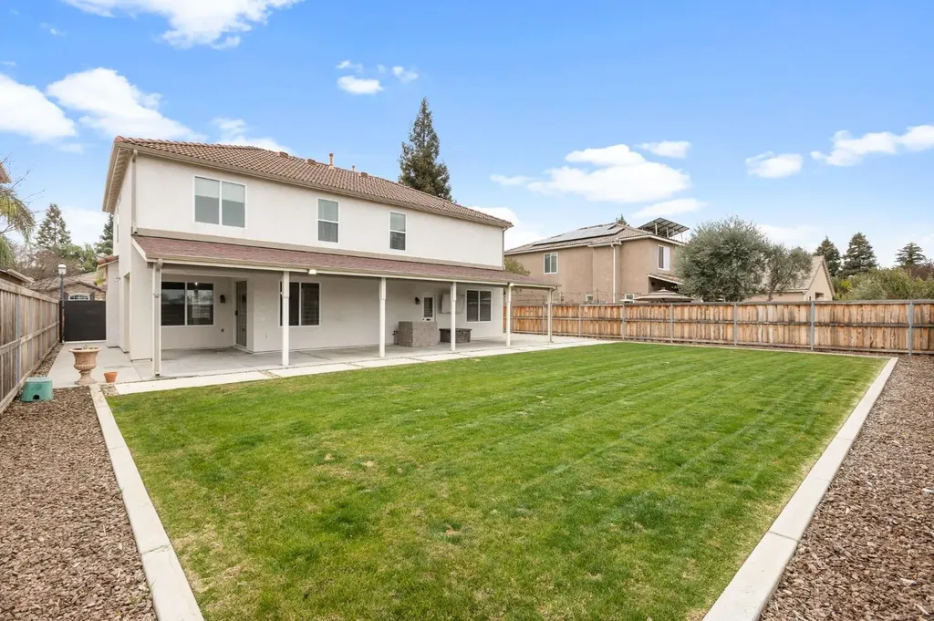 2759 Jordan Avenue Clovis CA 93611