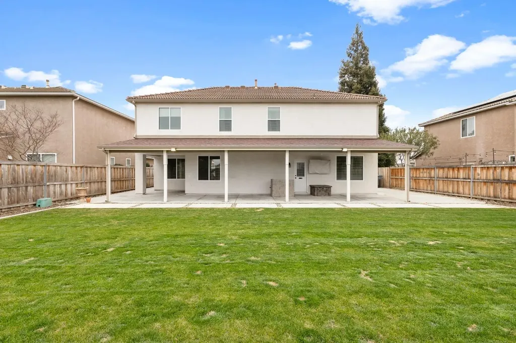 2759 Jordan Avenue Clovis CA 93611