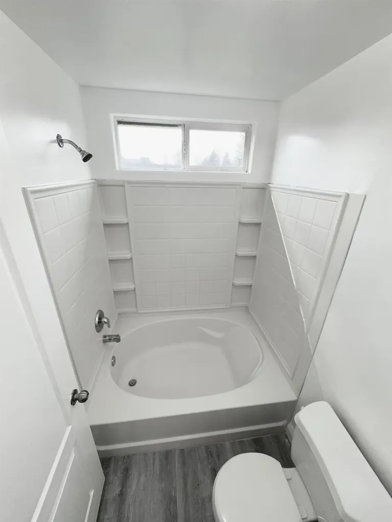 7111 Santana Sun Drive Bakersfield CA 93313