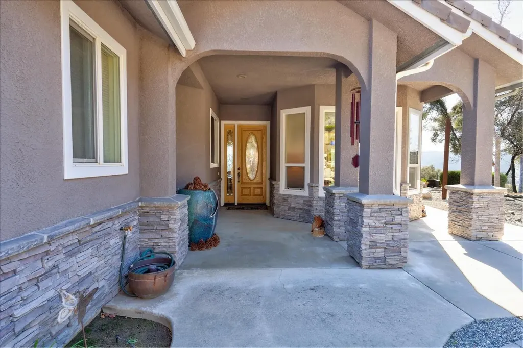 45500 Right Road Ahwahnee CA 93601