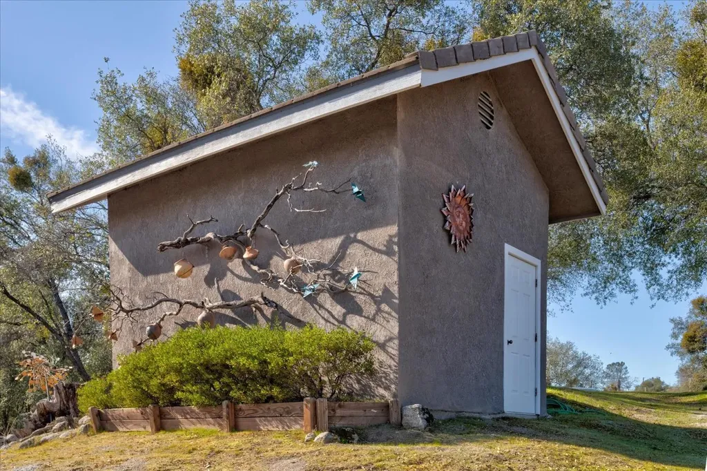 45500 Right Road Ahwahnee CA 93601