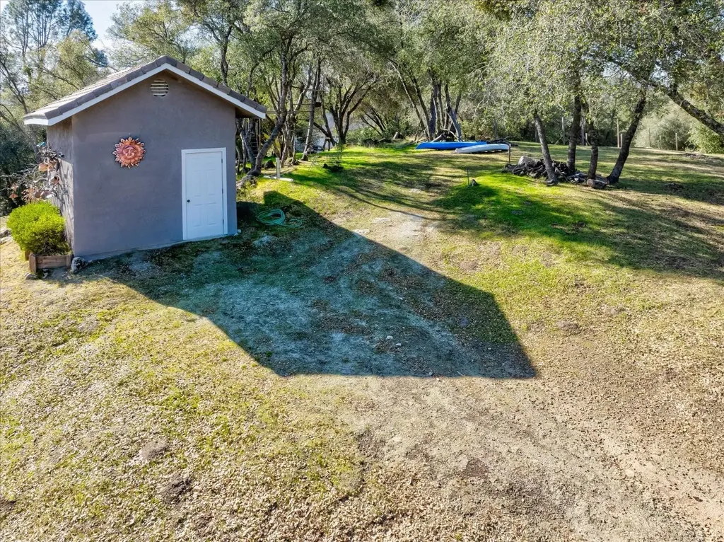 45500 Right Road Ahwahnee CA 93601