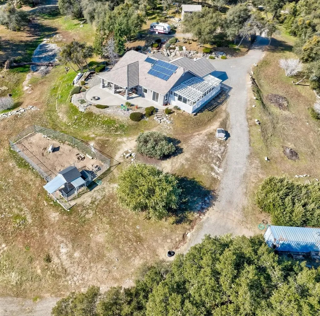 45500 Right Road Ahwahnee CA 93601