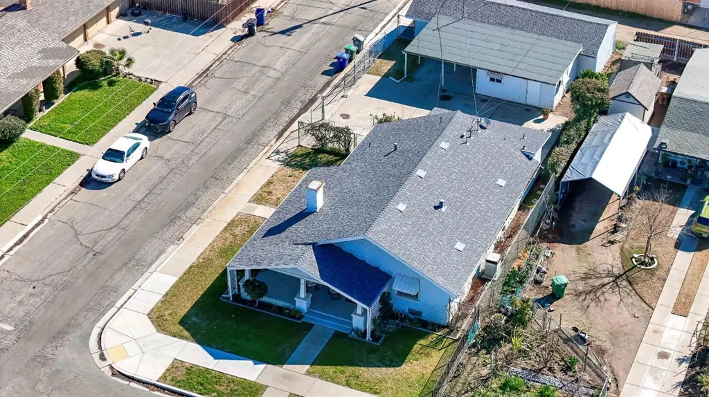 1001 Trinity Avenue Chowchilla CA 93610