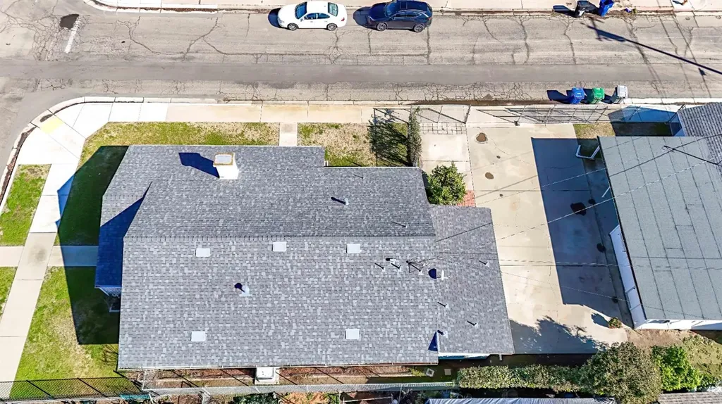 1001 Trinity Avenue Chowchilla CA 93610