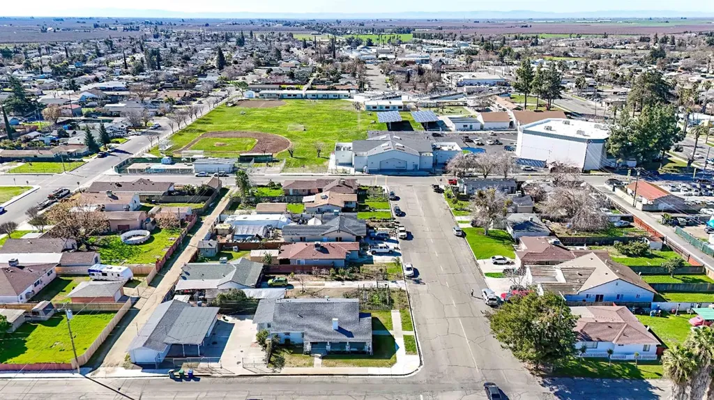 1001 Trinity Avenue Chowchilla CA 93610