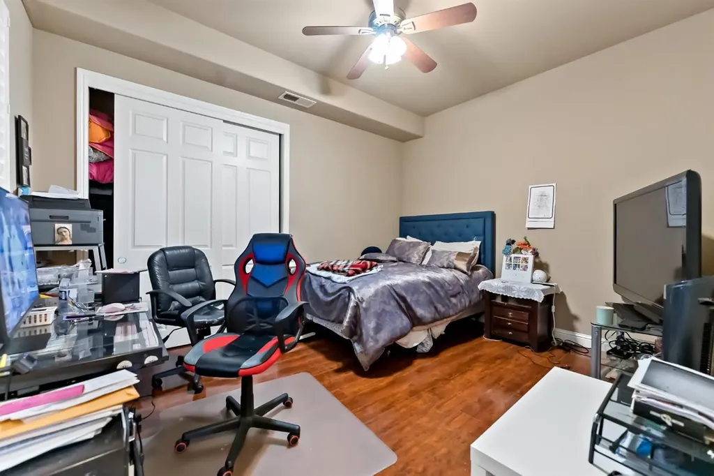 10591 E Biscayne Court Clovis CA 93619