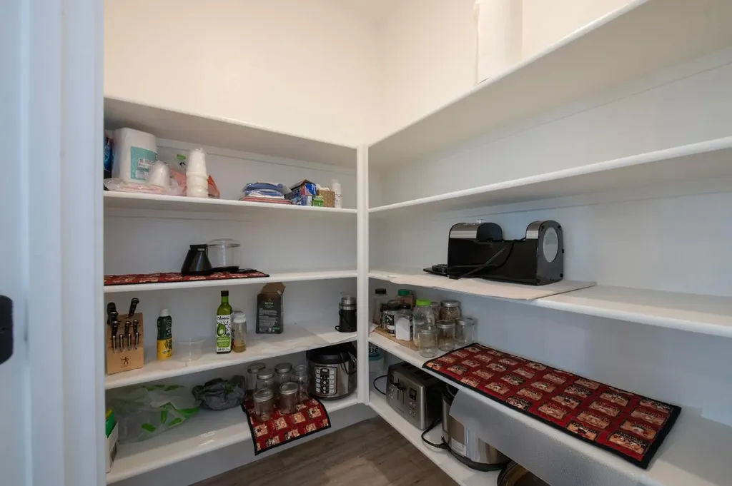 1140 Farmhouse Avenue Clovis CA 93619