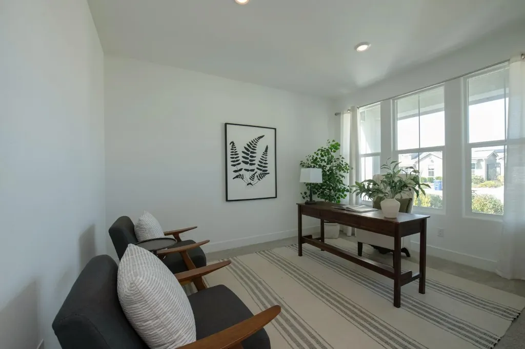 1140 Farmhouse Avenue Clovis CA 93619