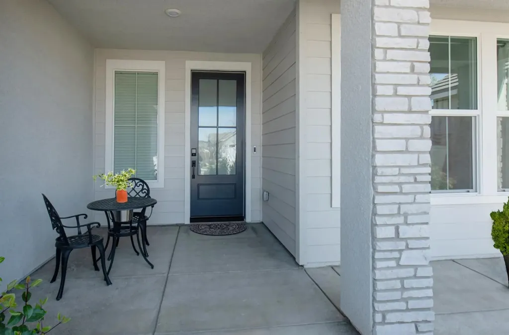 1140 Farmhouse Avenue Clovis CA 93619