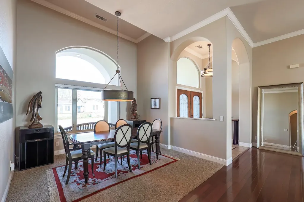 8295 Lake Shore Drive Chowchilla CA 93610