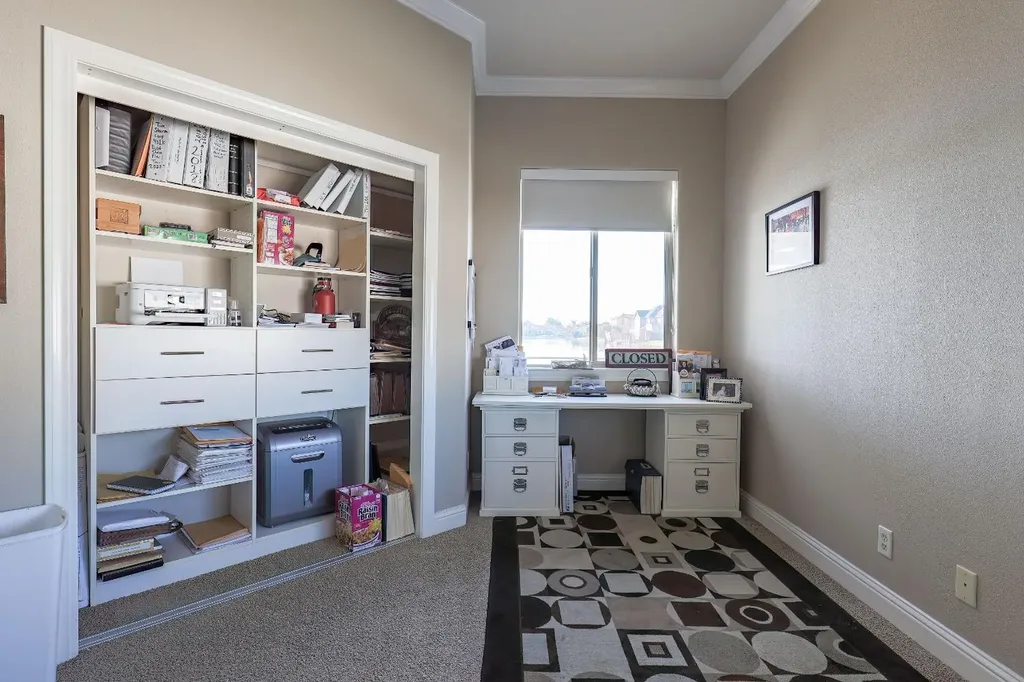 8295 Lake Shore Drive Chowchilla CA 93610