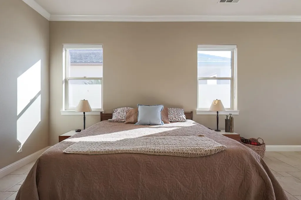 8295 Lake Shore Drive Chowchilla CA 93610