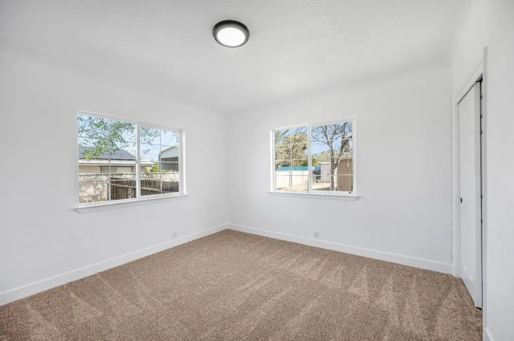 13588 S Quince Avenue Caruthers CA 93609